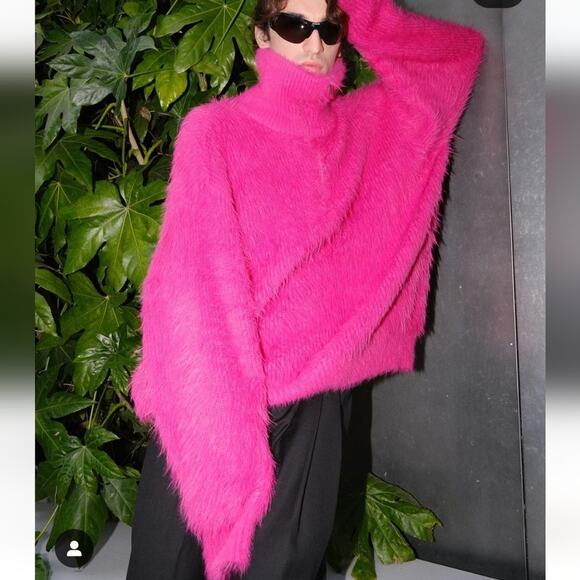 SOURPLUM Unisex Faux Fur Half Zip Sweater Avocado Hot Pink Medium l3 - Picture 1 of 9